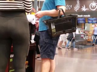 Perfect ass of blond daughter in  supermarket-0