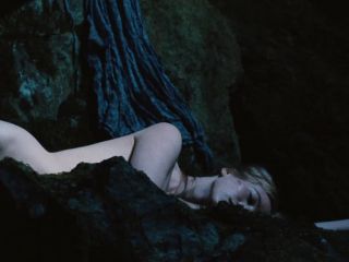 Sophie Lowe – Autumn Blood (2013) HD 1080p!!!-2