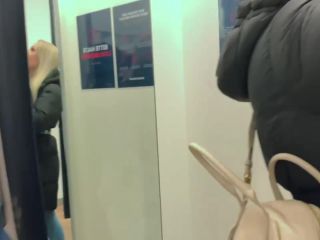 Fisted in changing rooms - FullHD1080p-0