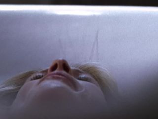 Patricia Arquette – Stigmata (1999) HD 720p!!!-3