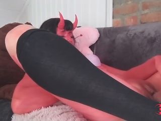 [GetFreeDays.com] Cosplay succubus playing with sex machine  Porn Film October 2022-7