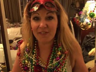 Mardi Gras Partiers BigTits!-5