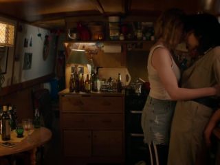 Desiree Akhavan, Niamh Algar - The Bisexual s01e04 (2018) HD 1080p - (Celebrity porn)-1