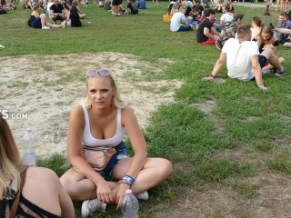 Fabulous big boobs spotted during music festival Voyeur!-6