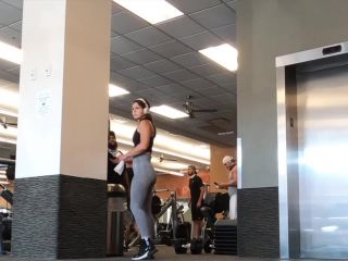 Fitness girl looks fuckable on all fours Voyeur-9