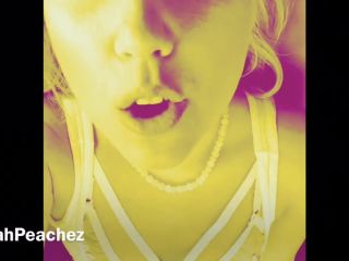 Sarah Peachez () Sarahpeachez - sundays in malibu peachez tease 11-07-2017-5