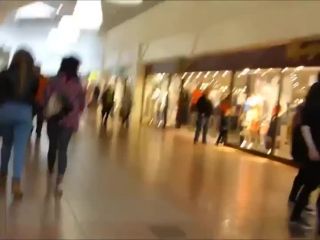 Girls shopping spree gets  stalked-6