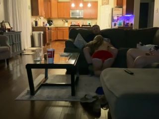 ErikaSwingz - Sucked Off 2 Men While They Play Video Games - Swingers-2