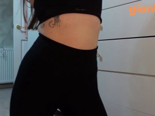 [giantess.porn] Giantess Requests  Storytime What I Did To My Shrinking loser keep2share k2s video-1