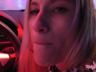 MellyBunnyLuder - Mein 1. Public Blowjob-4