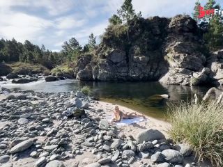 [GetFreeDays.com] Jill Hardener Fucked in the River by Stranger Nature Public Sex Adult Video December 2022-0