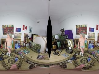 Pounding The Painter – Featuring Dakota Skye (Smartphone High)(Virtual Reality)-3