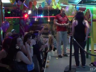 Janice Loves Putting Out For Strippers At The Event BBW!-5