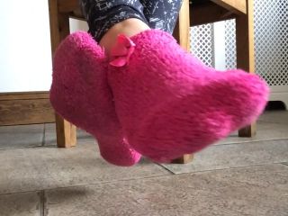 Toes – Sweetsoles – Stinky Fluffy Sock Removal and Dangle - self foot worship - femdom porn princess cindi femdom-1