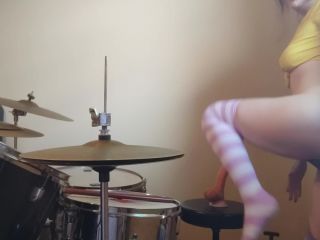 free online video 15 drunk fetish porn fucking myself on my roommates drumset, dildo fucking on toys-1