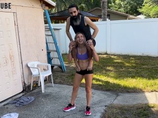 Lora Cross Front Rack Carry Blowjob fetish  Lora Cross -2