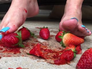 adult clip 46 Goddess Lena - Strawberry Crushing - FullHD 1080p | fetish | fetish porn goddess rodea femdom-4