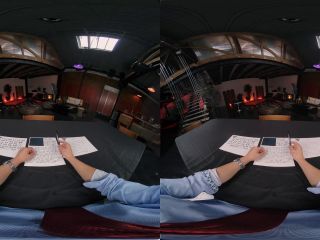 VR Conk Captain Marvel Cosplay Parody With Slimthick Vic VR Porn-0