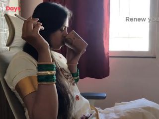 [GetFreeDays.com] Woman smoking cigarette in saree Porn Video January 2023-1