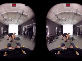 Director’s Chair – Loren Minardi(Virtual Reality)-4