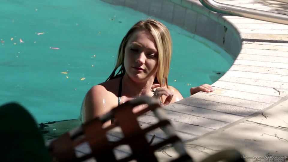 MileHigh  Teen AJ Applegate And Dani Daniels Fool Around By The Pool