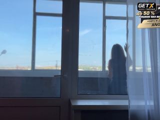 Public Blowjob On The Balcony And Sex On The Table With A Beautiful Cle.-2