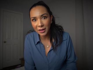 Sloansmoans - step-mom is stuck in your head 4K - Mommyroleplay-3