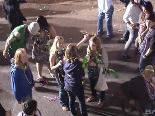 Mardi Gras 2011 Scene  8-0