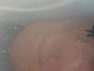 M@nyV1ds - SexyNEBBW - Sexy BBW Sunday Bubble Bath Blowjob-1