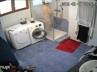 voyeur hidden camera 032701 (2) -4