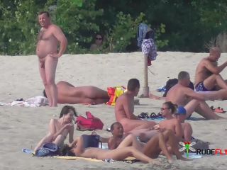 Nudist beach- happy girls  4-4