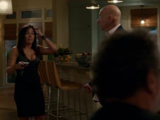 Pamela Adlon – Californication s07e07 (2014) HD 720p - (Celebrity porn)-5