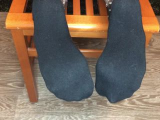 Kelly_feet my new beautiful black socks foot(porn)-9