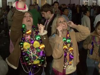 Awesome Mardi Gras  Tits-7