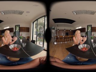 VR Bangers Taste Her Delicious Fruity Pussy In VR Porn-1