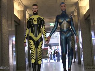 Through the city in a tight latex costume-5