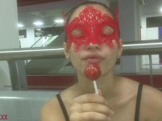 Teen Sucks a Lollipop at the Mall (pg) [FullHD 1080P] - clips_hd - teen amateur blonde girl-4