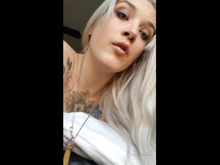 @goddesseevee 2019-12-11  I am your drug $ and this addiction-8