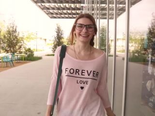 Lauralynn Parrish wanted to explore the campus of Mesa College before ...-5