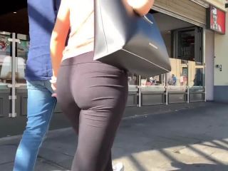 Thong seen through tights from a mile away-0