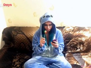 [GetFreeDays.com] Emo girlfriend sucks lollipop and something else in Stitch cosplay Porn Film July 2023-0