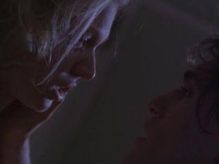 Kristin Lehman, Gillian Ferrabee - Bleeders (1997)!!!-6