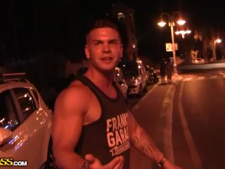 Privatesextapes.com- Public amateur fucking on a wild night out-4