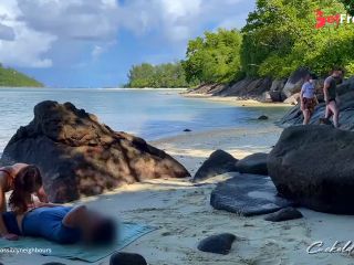 [GetFreeDays.com] Another Couple Watching Us Having Sex On The Beach - Applause at the End Porn Stream May 2023-2