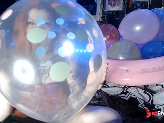 [GetFreeDays.com] Redhead Minx Inflating a Mini Pool and Beach Ball NON-POP Porn Video November 2022-5