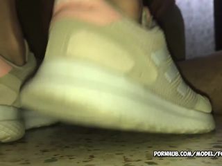 Dirty sneakers cock trampling xf-4