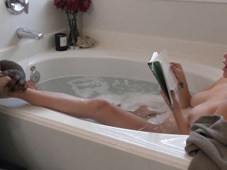 Soles Scream Experience - Paisleys Bath Time Ritual -  (FullHD 2024) New Porn-2