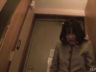 Makiko Nakane Is All Business In Her Sensible Suit Until She Gets Creampied Hairy!-4