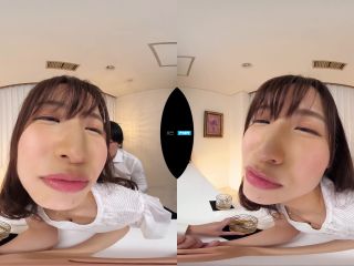 Momo Sakura - IPVR-122 A -  (UltraHD 2021)-8