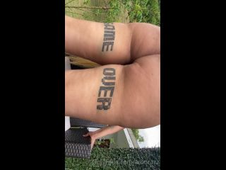 [Onlyfans] amorazz-05-06-2020-45129926-A little backyard twerk for you guys right before I get di-3